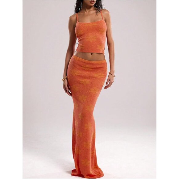 Fashionable Women's Bodycon Floral Maxi Skirt in Large Size for Comfort - Picture 4 of 5